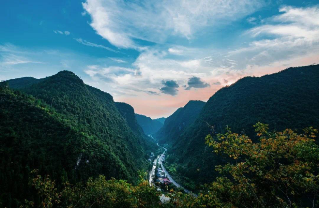 “秘境湘西 神秘龍山 龍山周末云端自駕游線路”(圖3)